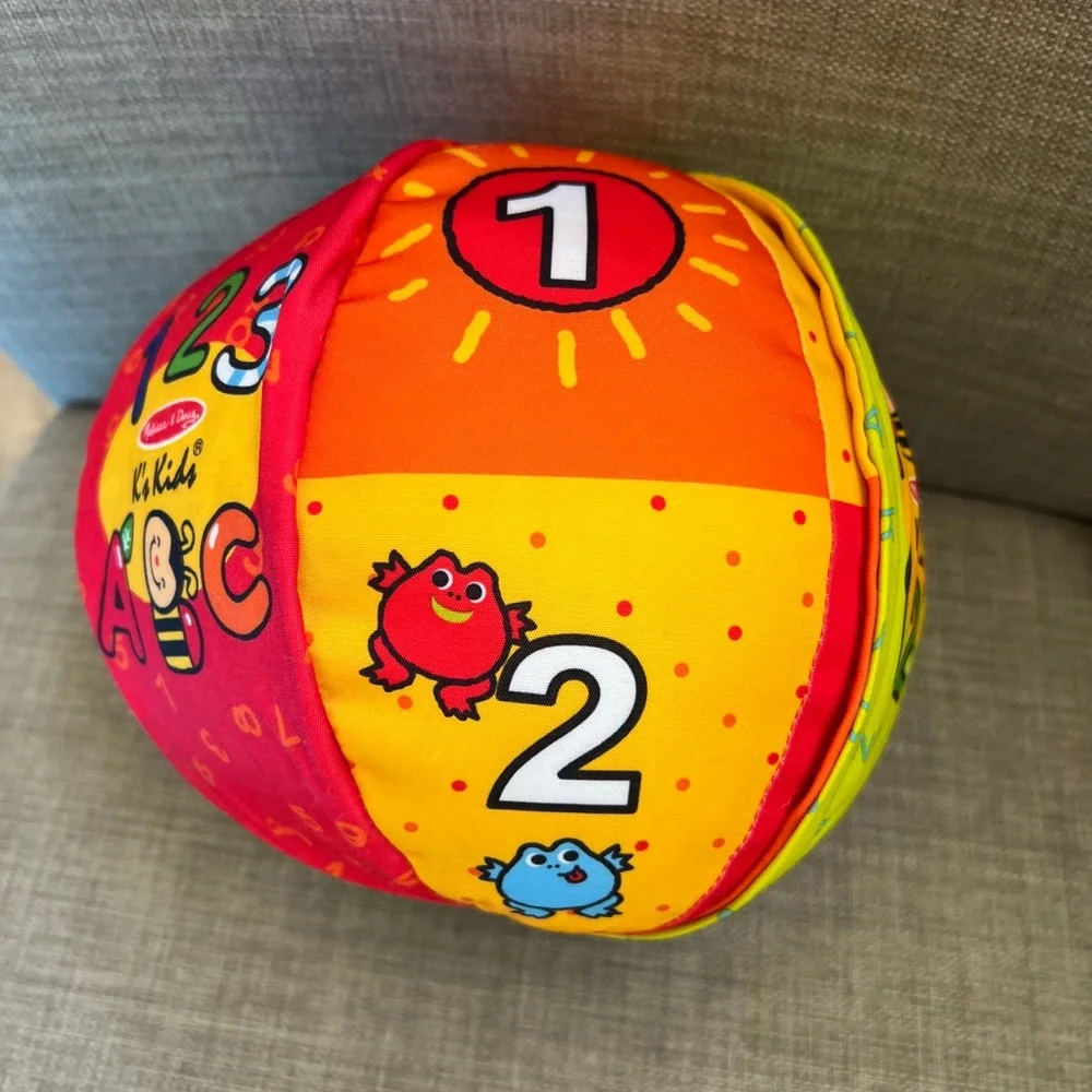 Melissa & Doug 2-1 Talking Ball Colorful Number Ball